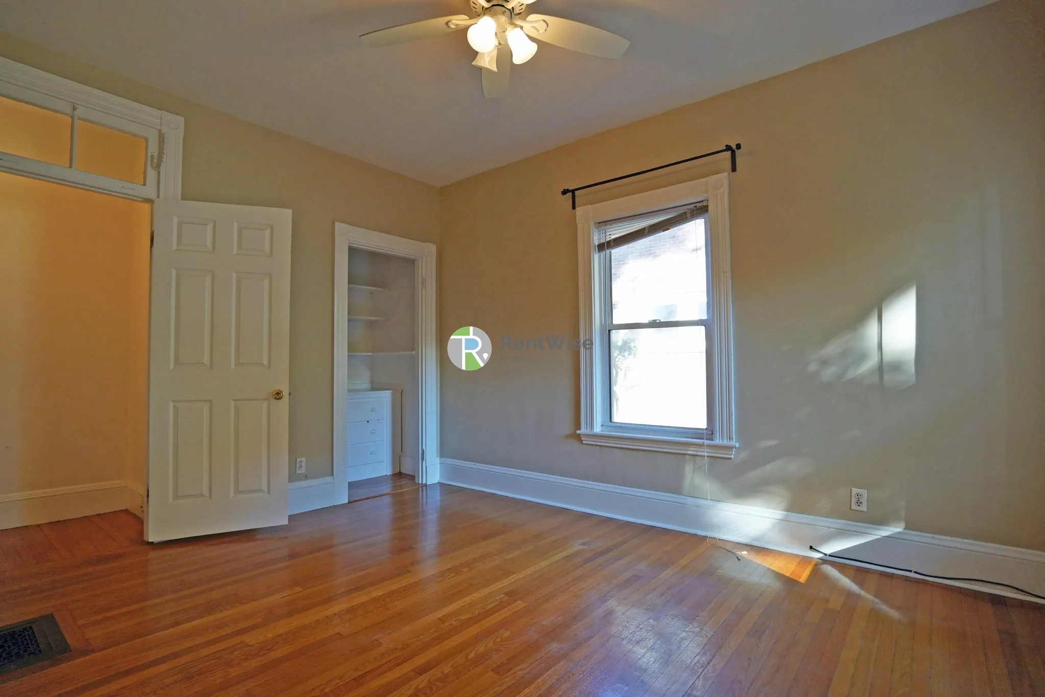 2 bed, 1 bath apartment for rent at 12 Parsons St Unit 1, Brighton — photo 14 of 23