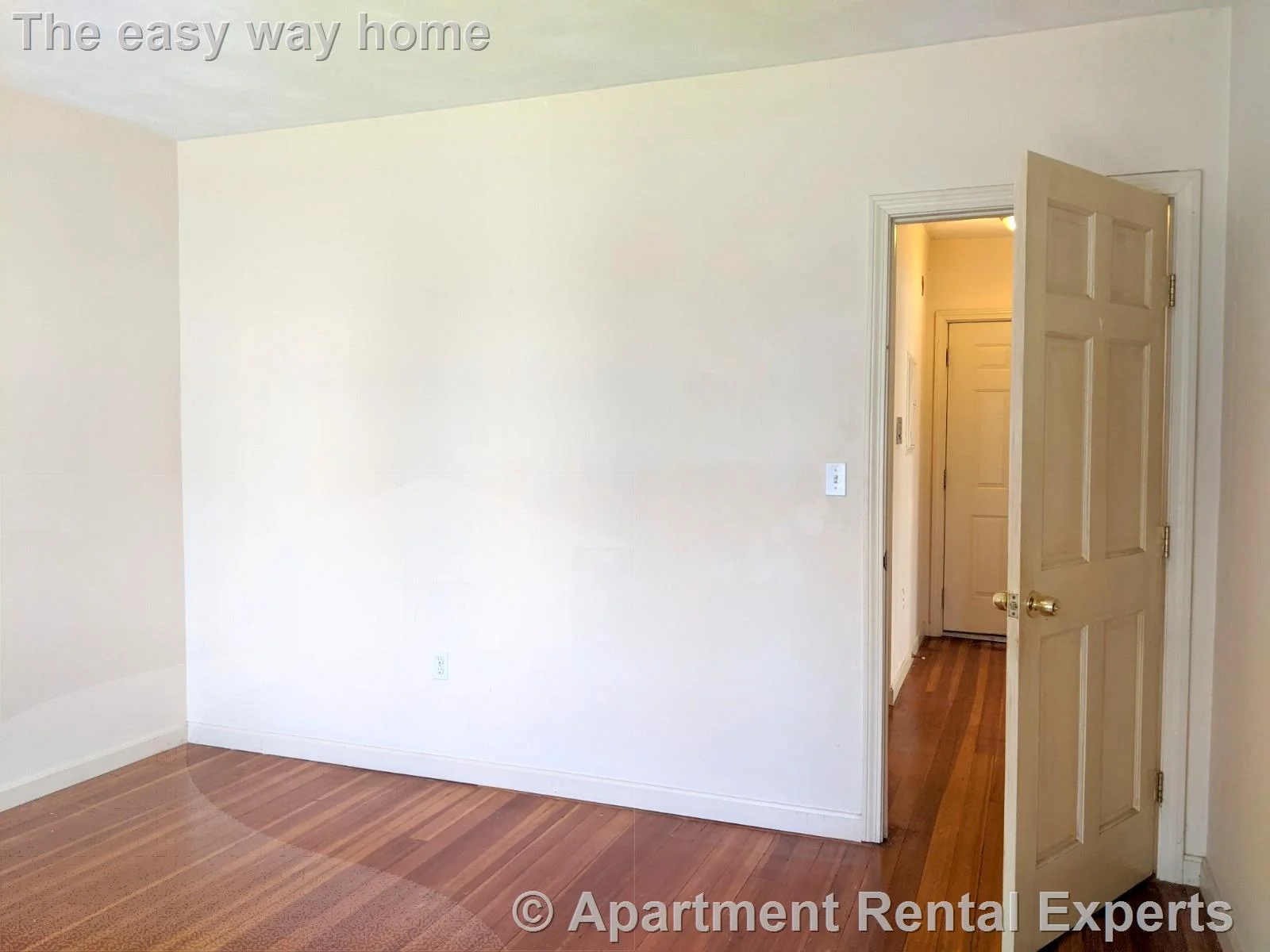 3 bed, 1 bath apartment for rent at 12 Pearl St Unit 1L, Tufts University — photo 10 of 24