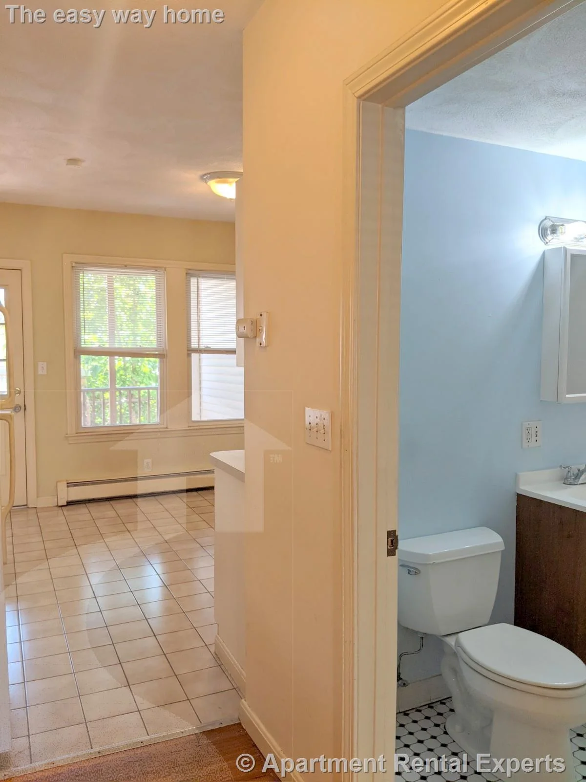 3 bed, 1 bath apartment for rent at 12 Pearl St Unit 1L, Tufts University — photo 11 of 24