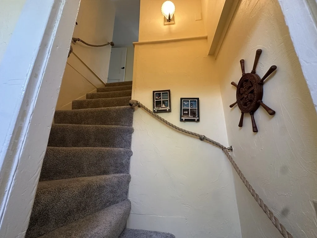 4 bed, 2 bath apartment for rent at 12 Pearl Street/Short Term Rental, Mattapoisett — photo 11 of 19