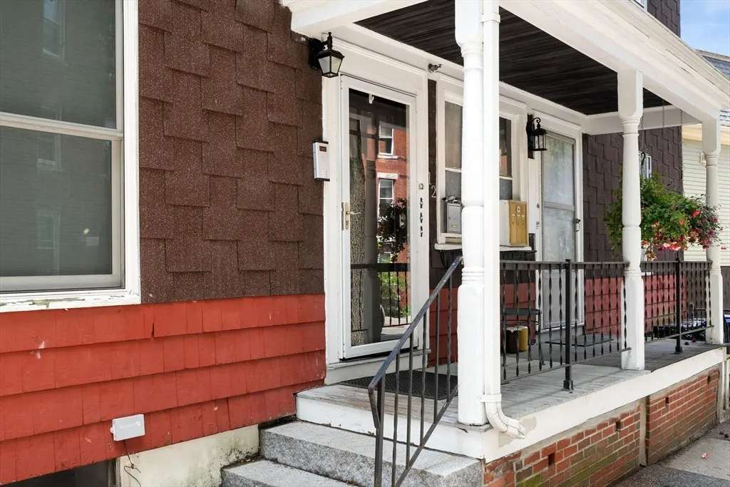 2 bed, 1 bath apartment for rent at 12 Perry St Unit 1, Central Village — photo 3 of 16