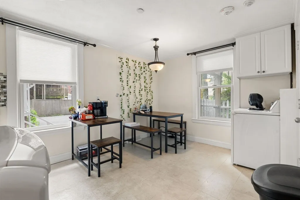 2 bed, 1 bath apartment for rent at 12 Perry St Unit 1, Central Village — photo 7 of 16