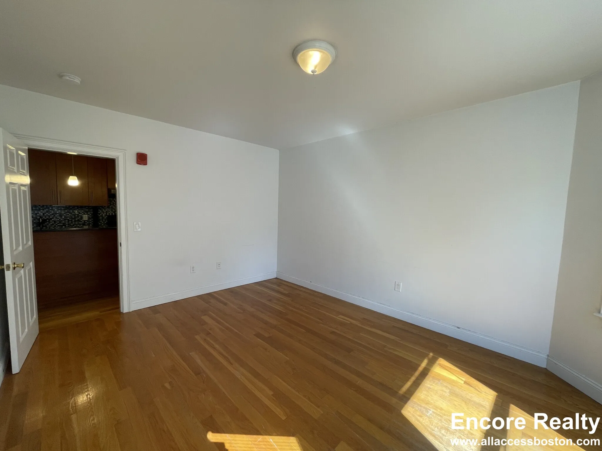1 bed, 1 bath apartment for rent at 12 Peterborough St Unit 14, Fenway — photo 7 of 10