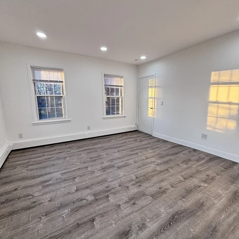 2 bed, 1 bath apartment for rent at 12 Pine St Unit 2, Attleboro — photo 3 of 19