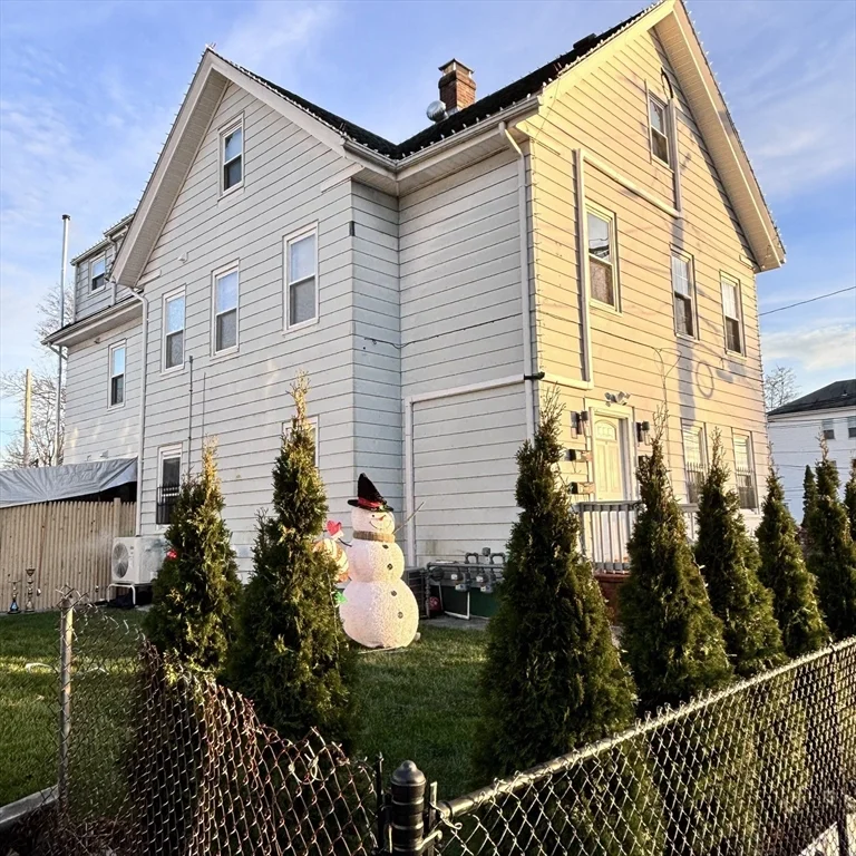 2 bed, 1 bath apartment for rent at 12 Pine St Unit 2, Attleboro — photo 18 of 19