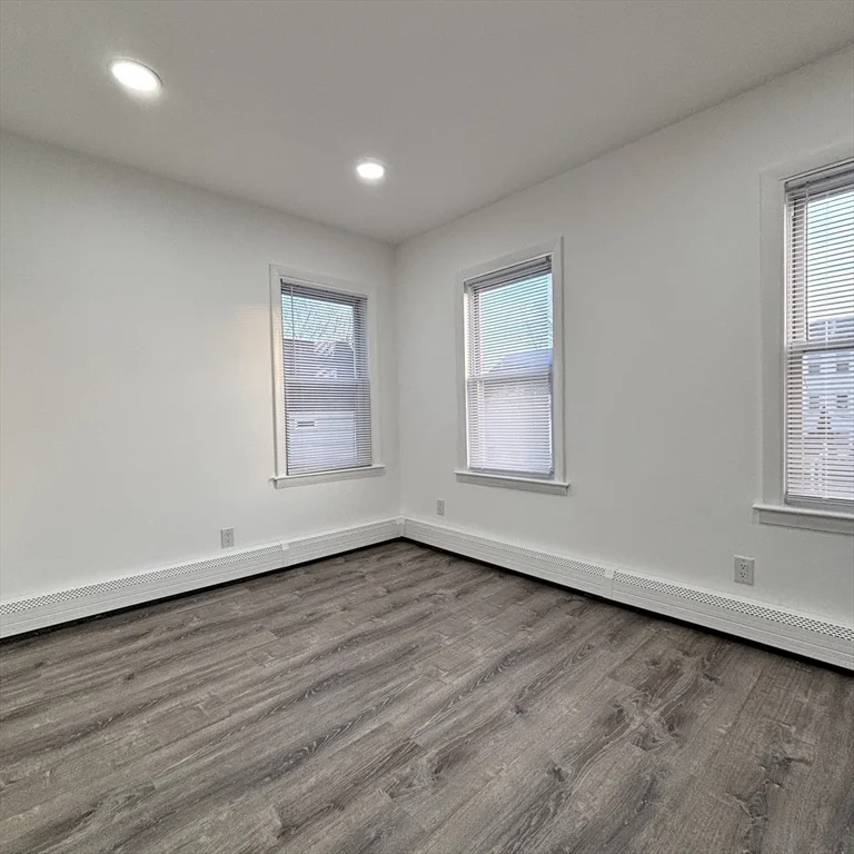 2 bed, 1 bath apartment for rent at 12 Pine St Unit 2, Attleboro — photo 16 of 19