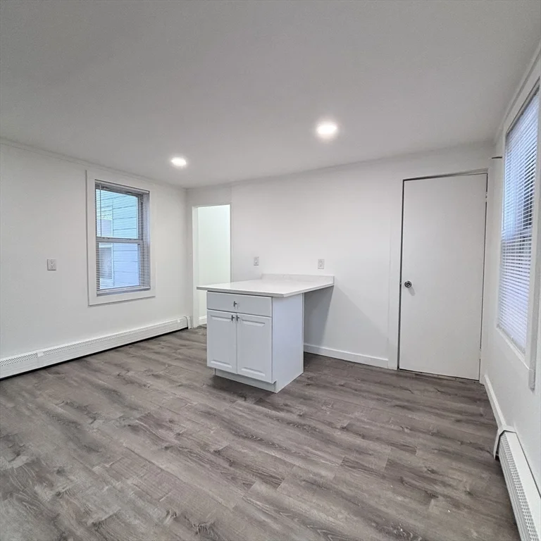 2 bed, 1 bath apartment for rent at 12 Pine St Unit 2, Attleboro — photo 9 of 19