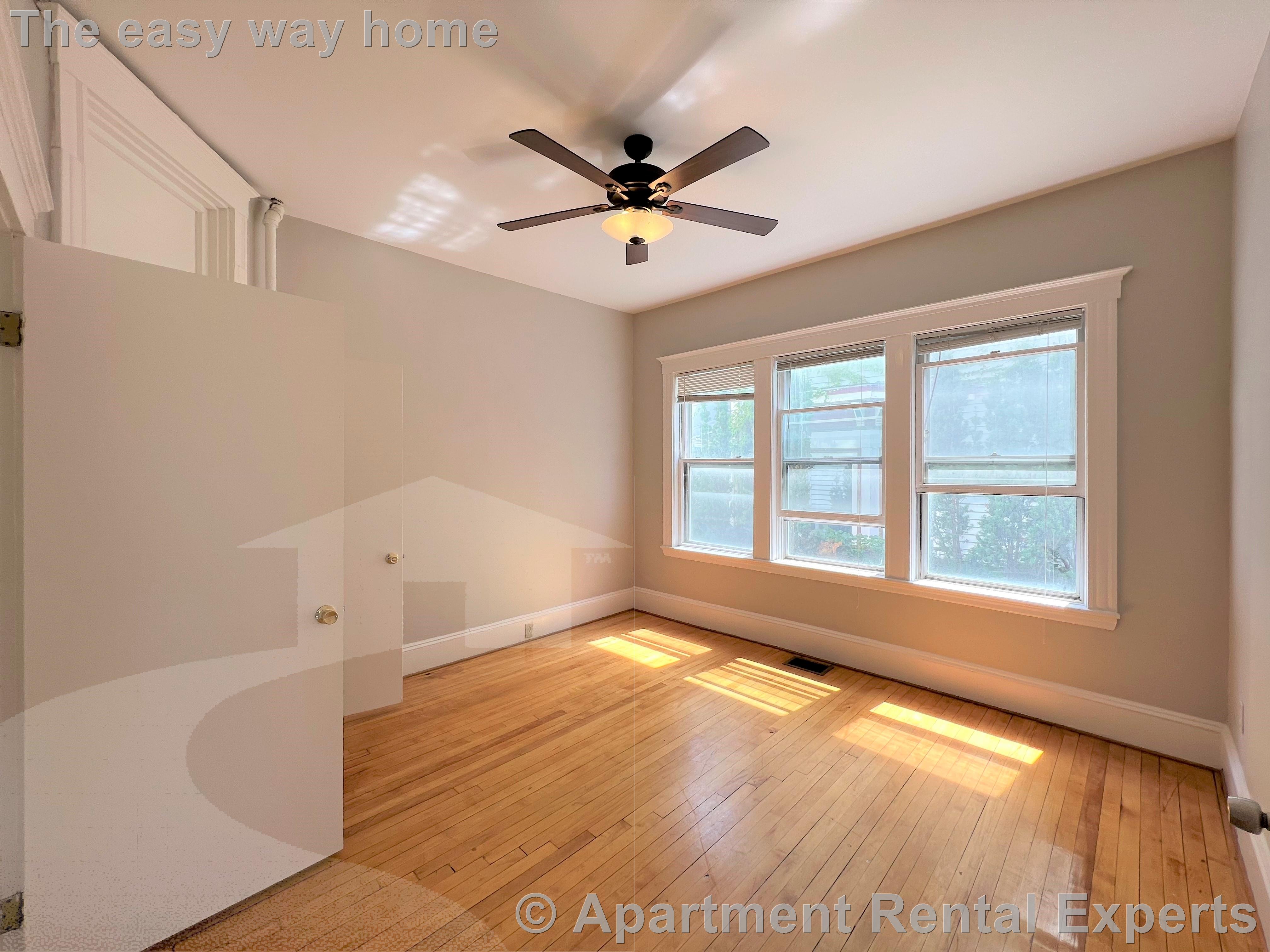 3 bed, 1 bath apartment for rent at 12 Pleasant St Unit 1, Central Square — photo 7 of 17