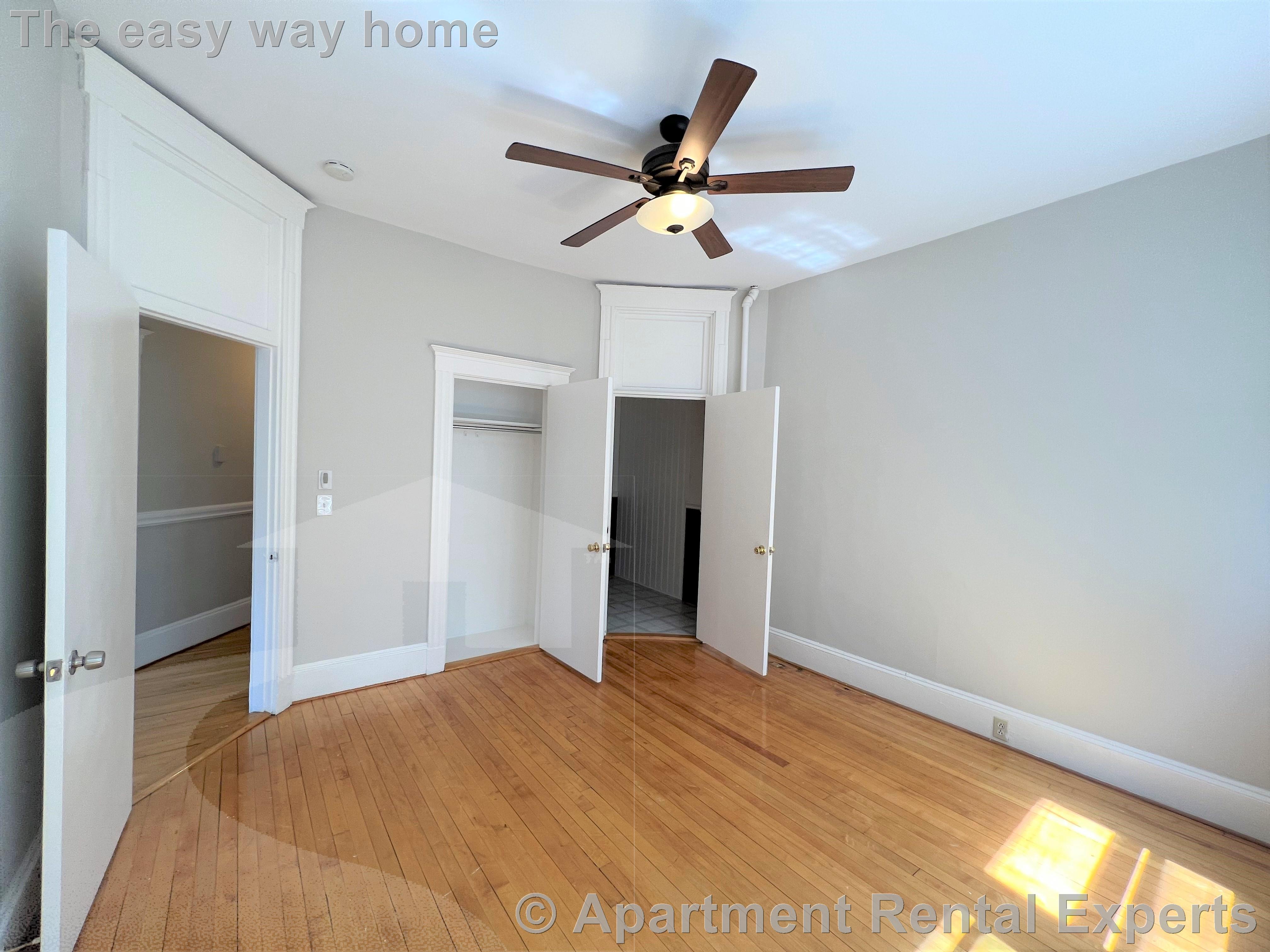 3 bed, 1 bath apartment for rent at 12 Pleasant St Unit 1, Central Square — photo 8 of 17