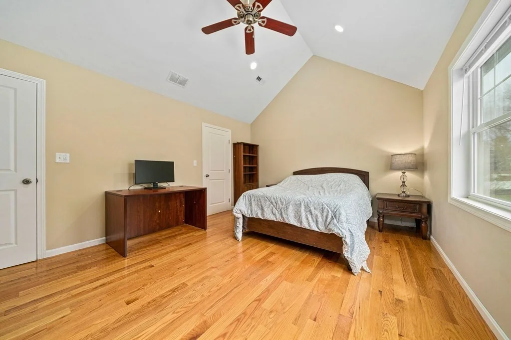 3 bed, 3 bath apartment for rent at 12 Plum Unit 12, Chelmsford — photo 14 of 28