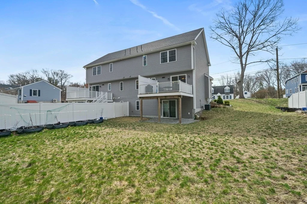 3 bed, 3 bath apartment for rent at 12 Plum Unit 12, Chelmsford — photo 24 of 28