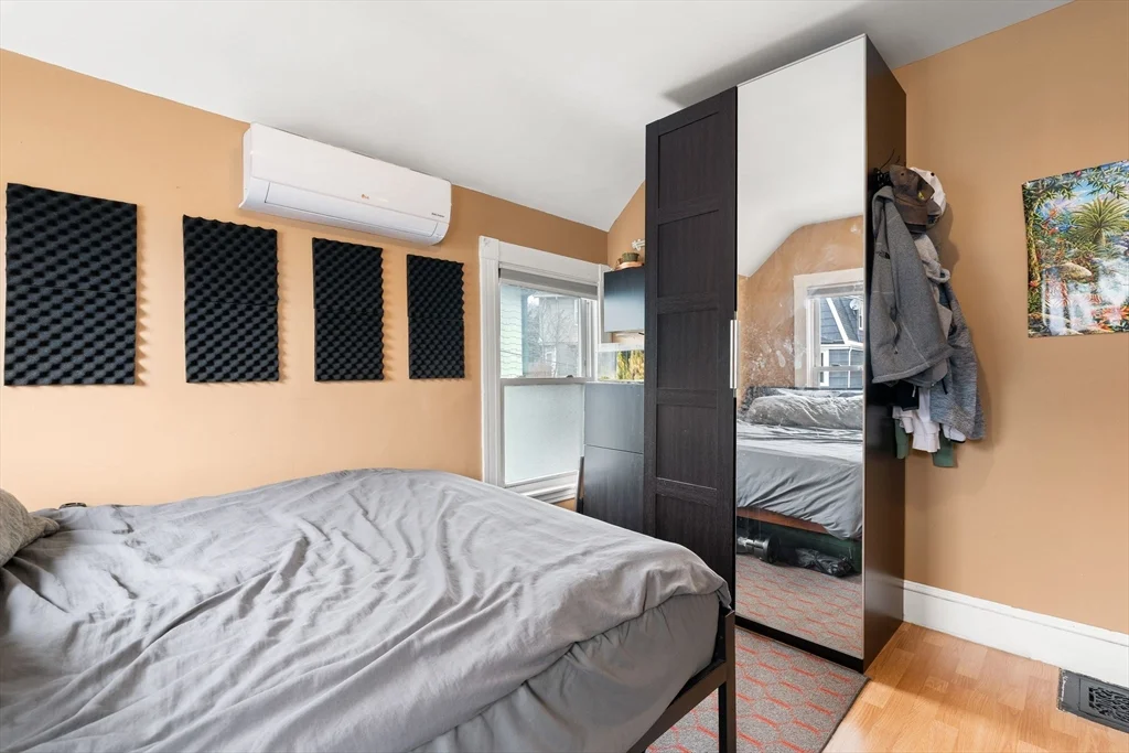 4 bed, 2 bath apartment for rent at 12 Pomeroy St, Allston — photo 23 of 34
