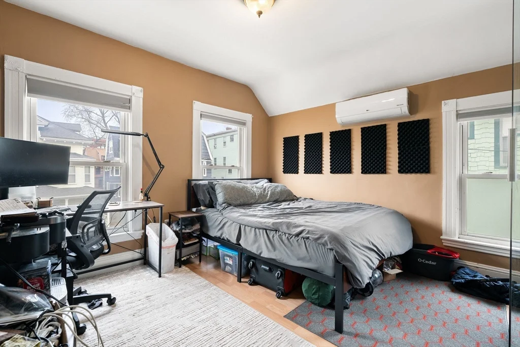 4 bed, 2 bath apartment for rent at 12 Pomeroy St, Allston — photo 22 of 34