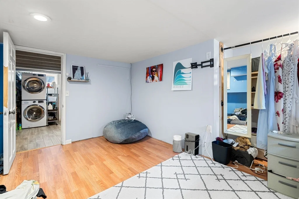 4 bed, 2 bath apartment for rent at 12 Pomeroy St, Allston — photo 28 of 34