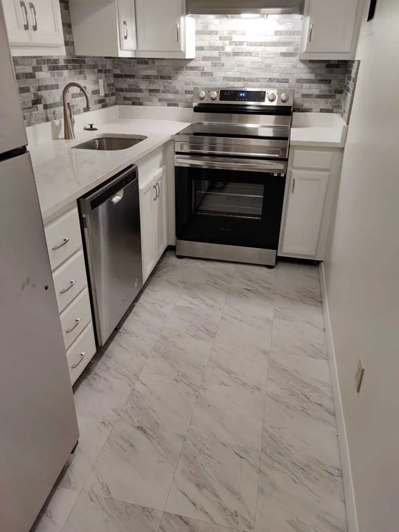 1 bed, 1 bath apartment for rent at 12 Pond Ln Unit 24, Arlington — photo 4 of 7