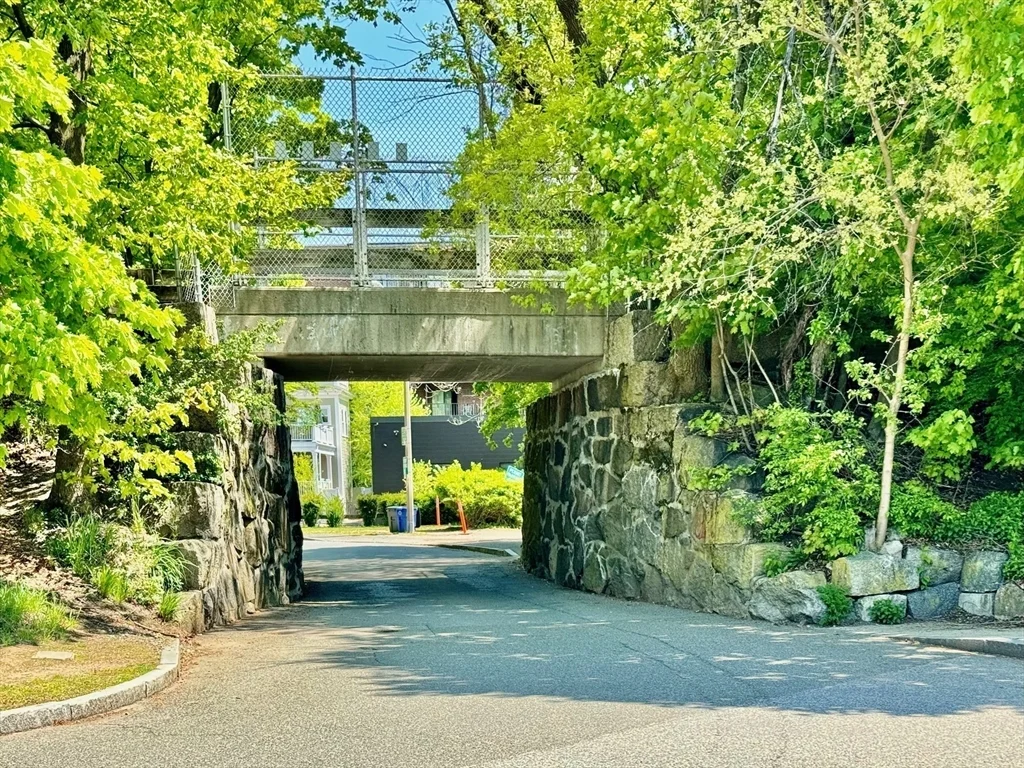 2 bed, 1 bath apartment for rent at 12 Pond Unit 20, East Arlington — photo 15 of 15