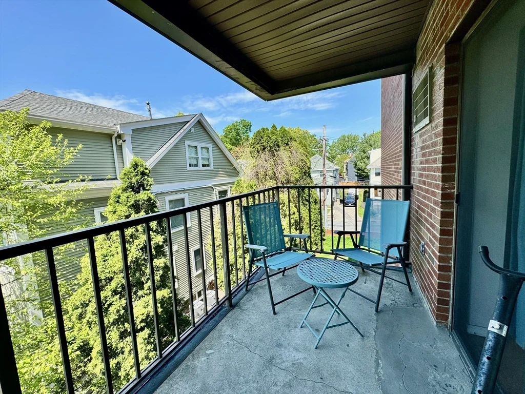 2 bed, 1 bath apartment for rent at 12 Pond Unit 30, East Arlington — photo 17 of 17