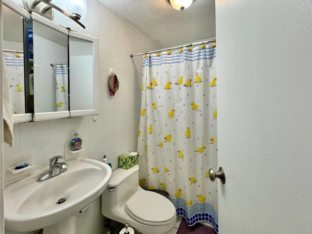 2 bed, 1 bath apartment for rent at 12 Pond Unit 30, East Arlington — photo 16 of 17