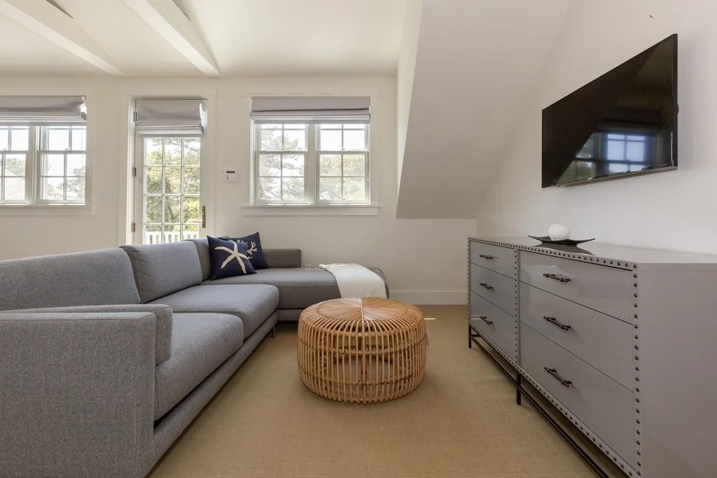 6 bed, 4+ bath apartment for rent at 12 Pond View Dr, Nantucket — photo 34 of 41