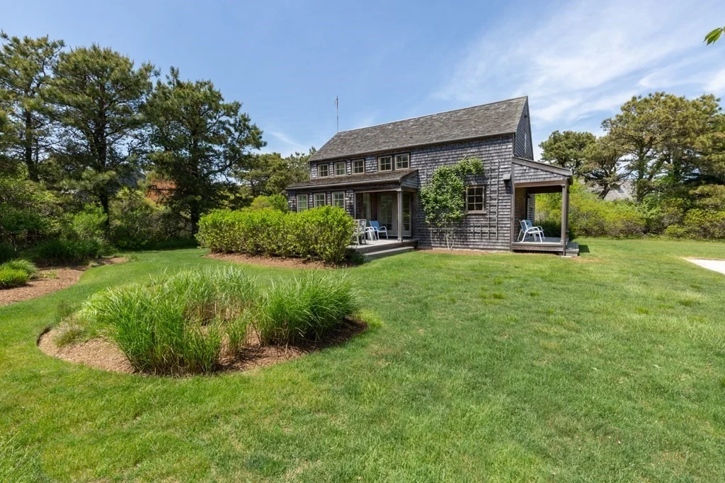 6 bed, 4+ bath apartment for rent at 12 Pond View Dr, Nantucket — photo 19 of 41