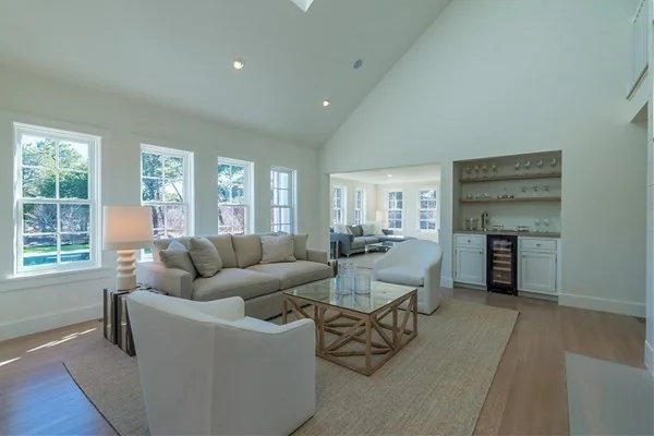 6 bed, 4+ bath apartment for rent at 12 Pond View Dr, Nantucket — photo 8 of 41
