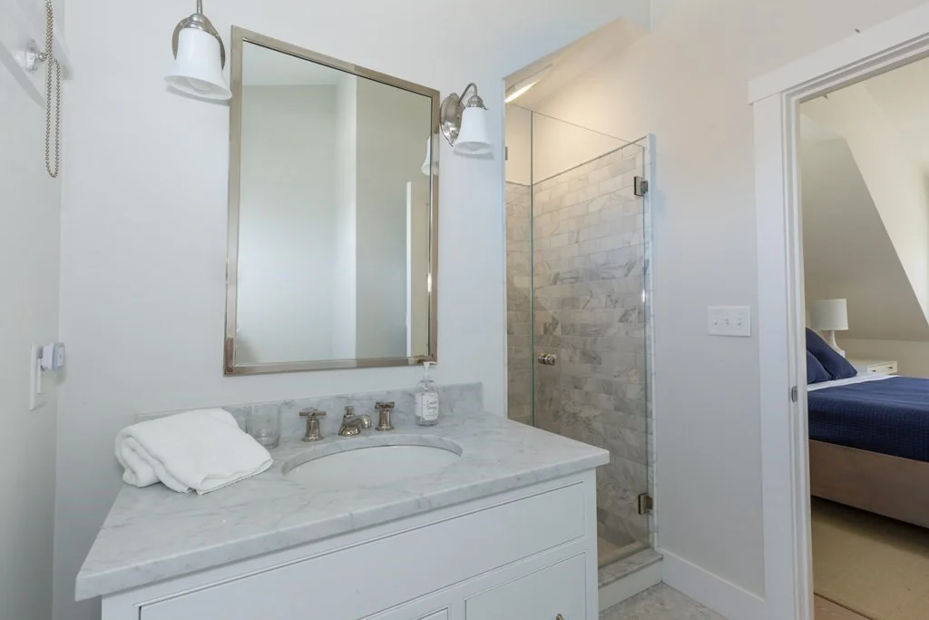 6 bed, 4+ bath apartment for rent at 12 Pond View Dr, Nantucket — photo 35 of 41