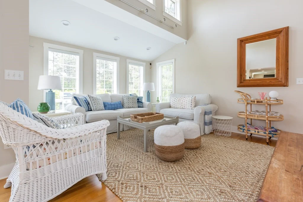 6 bed, 4+ bath apartment for rent at 12 Pond View Dr, Nantucket — photo 24 of 41