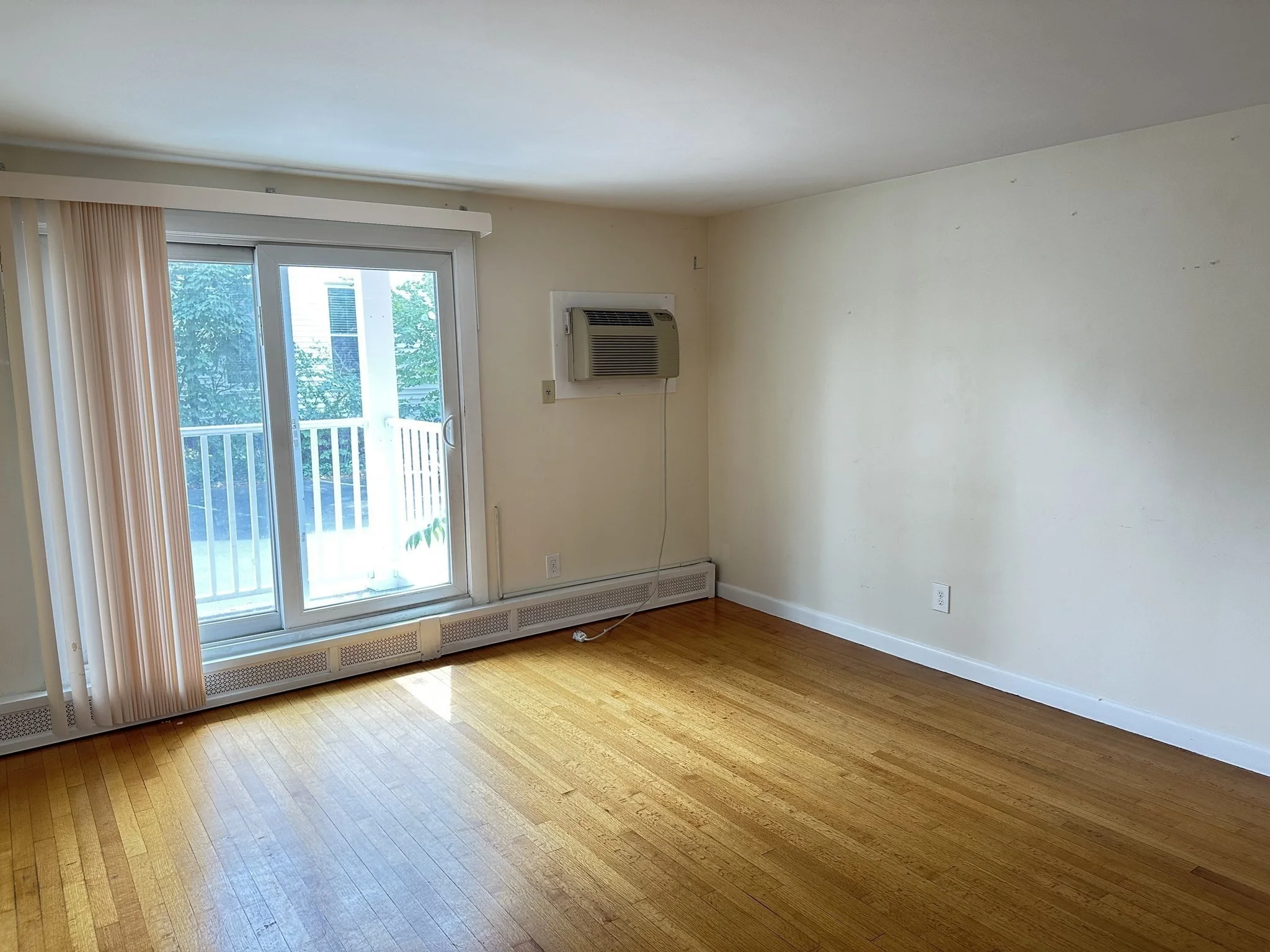 1 bed, 1 bath apartment for rent at 12 Portland St Unit 7, Lynn — photo 8 of 18