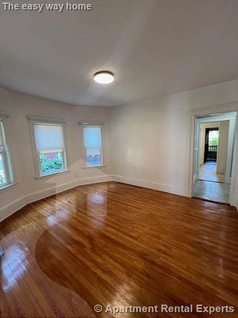 3 bed, 1 bath apartment for rent at 12 Quincy St, Tufts — photo 11 of 16
