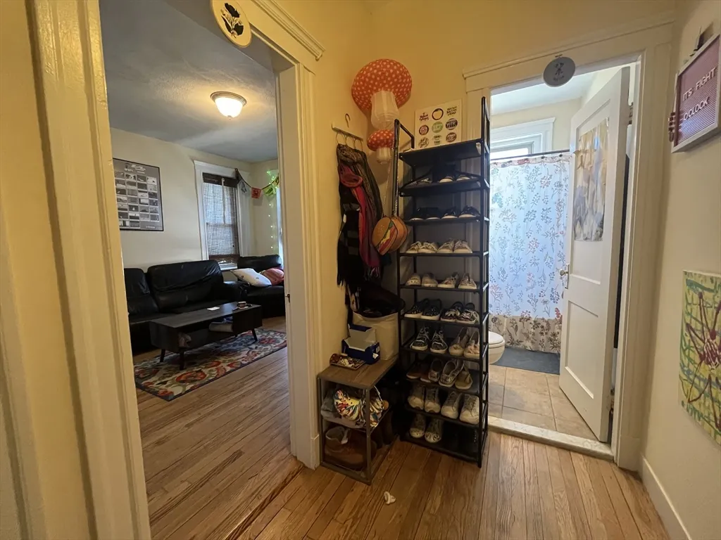 1 bed, 1 bath apartment for rent at 12 Ransom Rd Unit 6, Brighton — photo 8 of 11