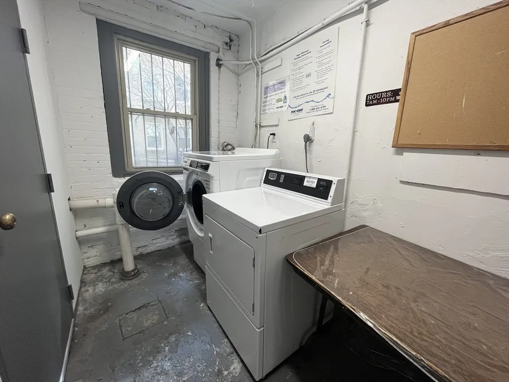 1 bed, 1 bath apartment for rent at 12 Ransom Rd Unit 6, Brighton — photo 9 of 11