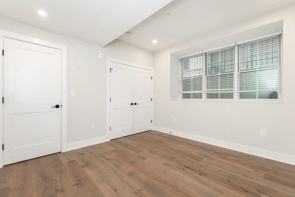 3 bed, 2 bath apartment for rent at 12 Reedsdale St Unit 1, Allston — photo 10 of 31