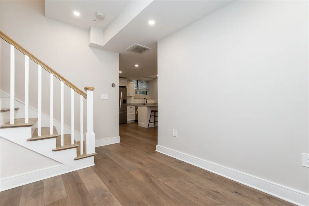 3 bed, 2 bath apartment for rent at 12 Reedsdale St Unit 1, Allston — photo 15 of 31