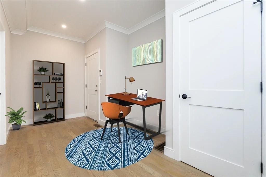 3 bed, 2 bath apartment for rent at 12 Reedsdale St Unit 1, Allston — photo 17 of 31