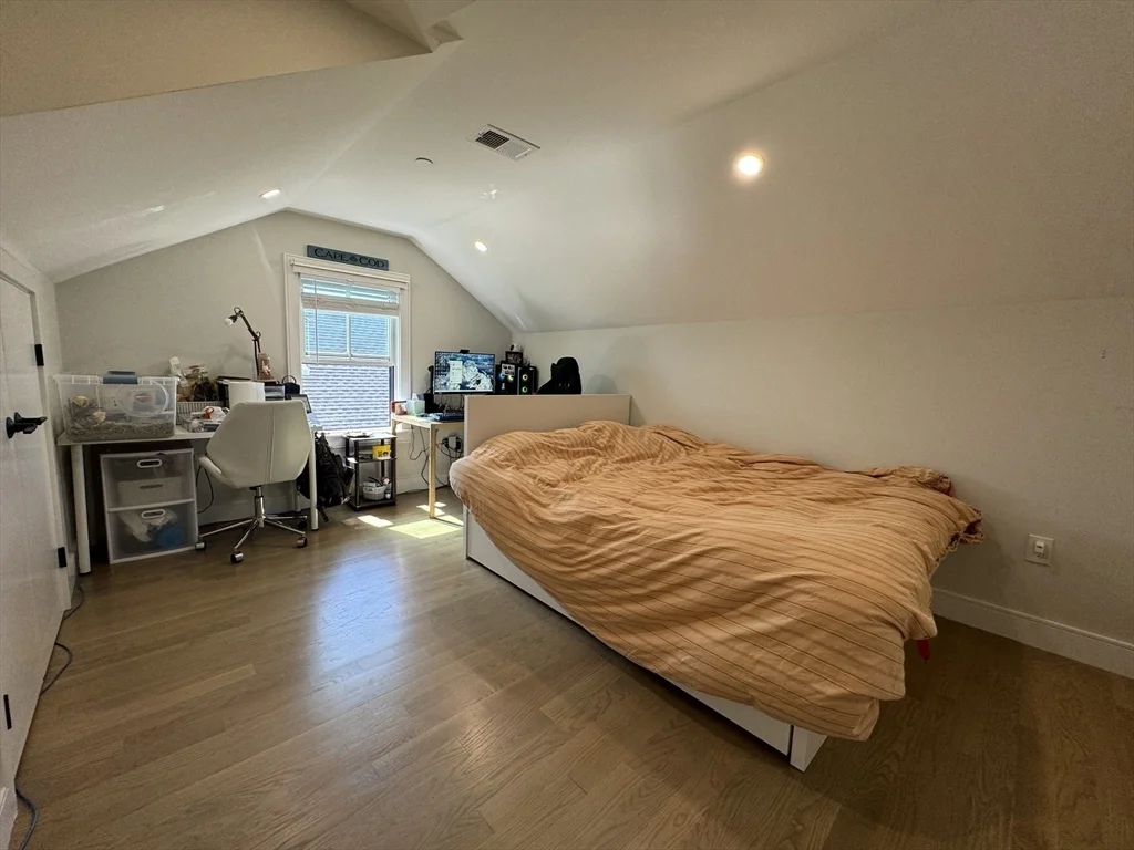 2 bed, 2 bath apartment for rent at 12 Reedsdale St Unit 4, Allston — photo 11 of 18