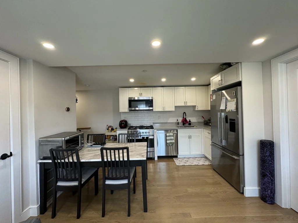 2 bed, 2 bath apartment for rent at 12 Reedsdale St Unit 4, Allston — photo 3 of 18