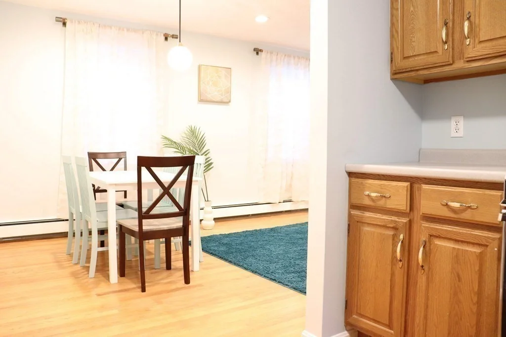 3 bed, 1 bath apartment for rent at 12 Regent St Unit 2, Cambridge — photo 9 of 24