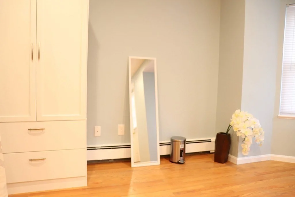3 bed, 1 bath apartment for rent at 12 Regent St Unit 2, Cambridge — photo 13 of 24