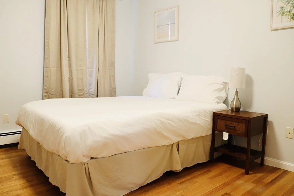3 bed, 1 bath apartment for rent at 12 Regent St Unit 2, Cambridge — photo 3 of 24