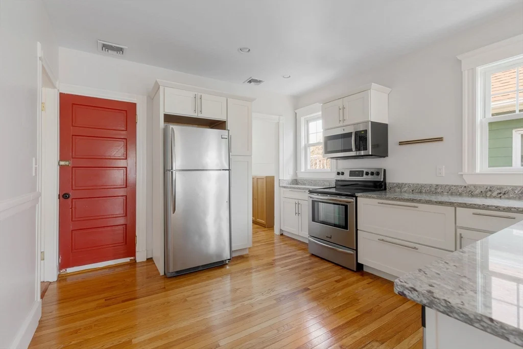 2 bed, 1 bath apartment for rent at 12 Ringefield St Unit 2, North Cambridge — photo 3 of 18