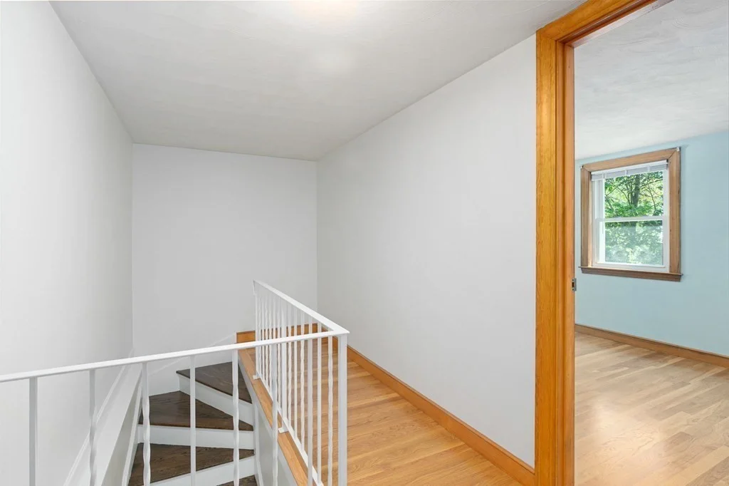 3 bed, 2 bath apartment for rent at 12 Roberta Rd, Auburndale — photo 12 of 20