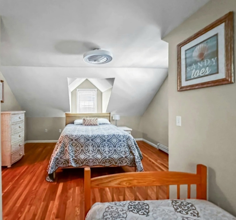 4 bed, 2 bath apartment for rent at 12 Roberts Way Unit WINTER, East Sandwich — photo 15 of 31