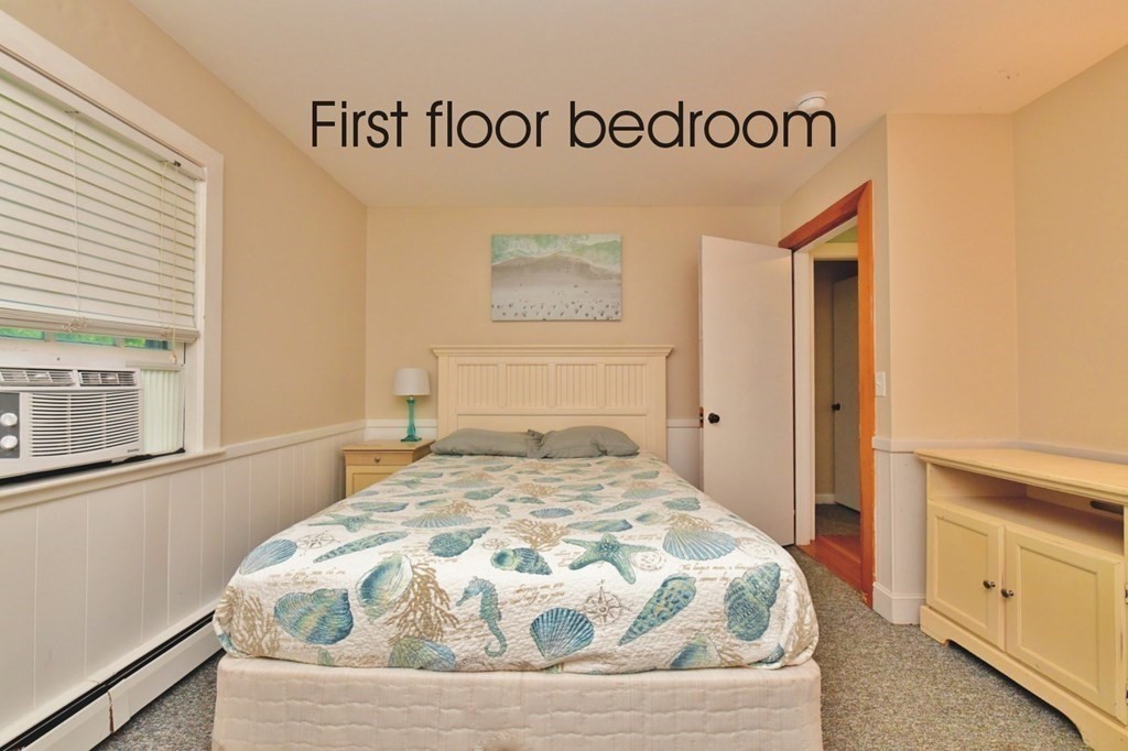 4 bed, 2 bath apartment for rent at 12 Roberts Way Unit WINTER, East Sandwich — photo 9 of 31