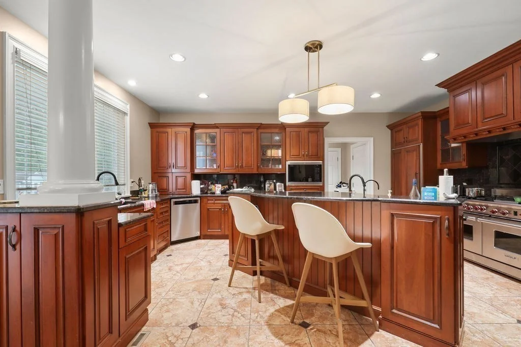 4 bed, 4+ bath apartment for rent at 12 Ronald C Meyer Dr, North Attleboro — photo 8 of 42