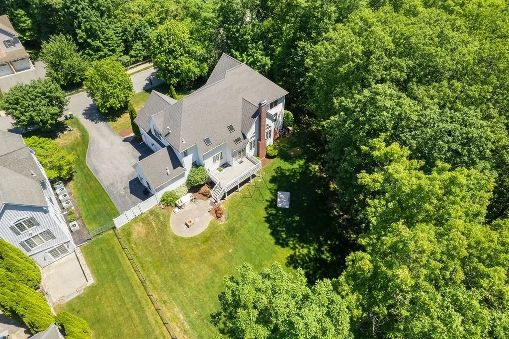 4 bed, 4+ bath apartment for rent at 12 Ronald C Meyer Dr, North Attleboro — photo 37 of 42