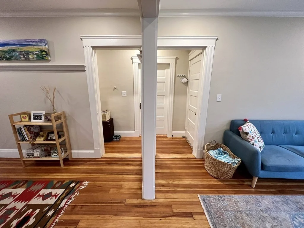 2 bed, 1 bath apartment for rent at 12 Rosemary St Unit 1, Jamaica Plain — photo 5 of 17