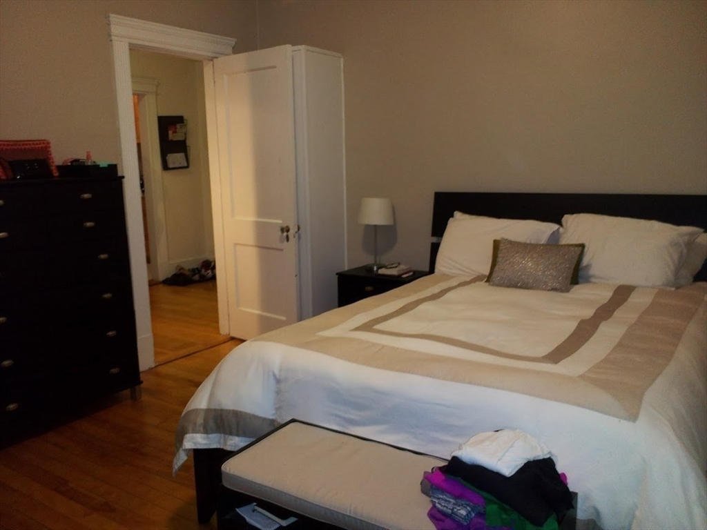 1 bed, 1 bath apartment for rent at 12 Royce Rd Unit 1, Brighton — photo 8 of 15