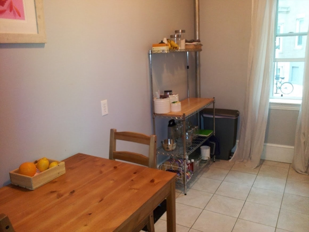 1 bed, 1 bath apartment for rent at 12 Royce Rd Unit 1, Brighton — photo 6 of 15