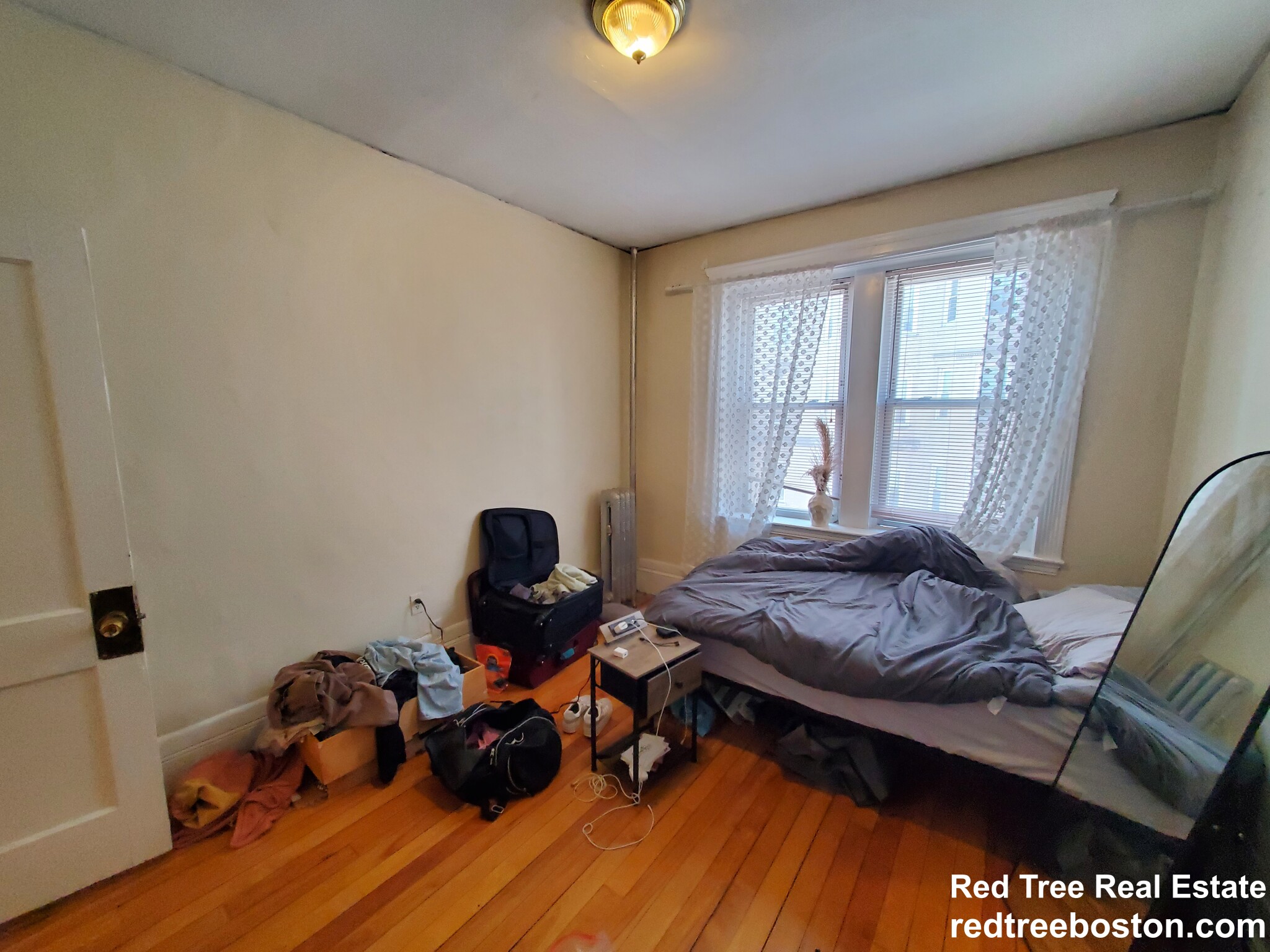 4 bed, 1 bath apartment for rent at 12 Royce Rd Unit 3, Allston — photo 14 of 28