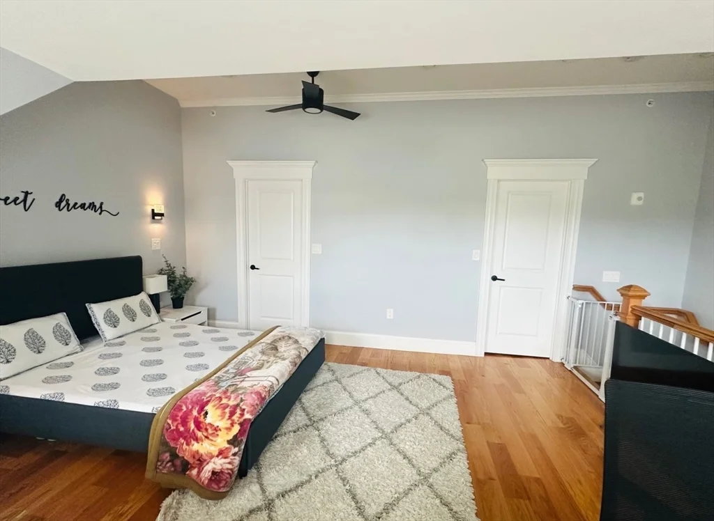 3 bed, 2 bath apartment for rent at 12 S Mason St Unit 5, Salem — photo 13 of 18